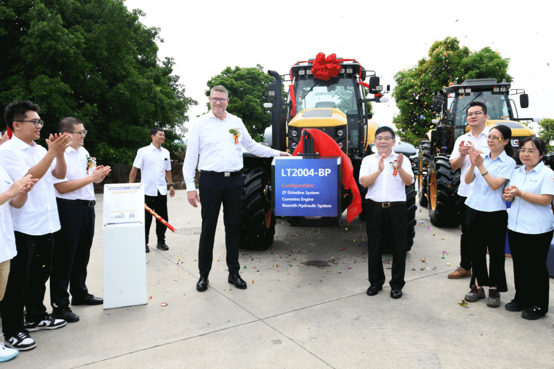 Chuỗi vàng động lực! B7 của Guang Kang kết hợp với máy kéo cao cấp LiuGong!