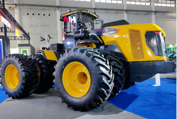 Mở ra bước đột phá mới - Động cơ Guangkang lần đầu tiên được tích hợp thành công trên máy kéo nặng của LiuGong.